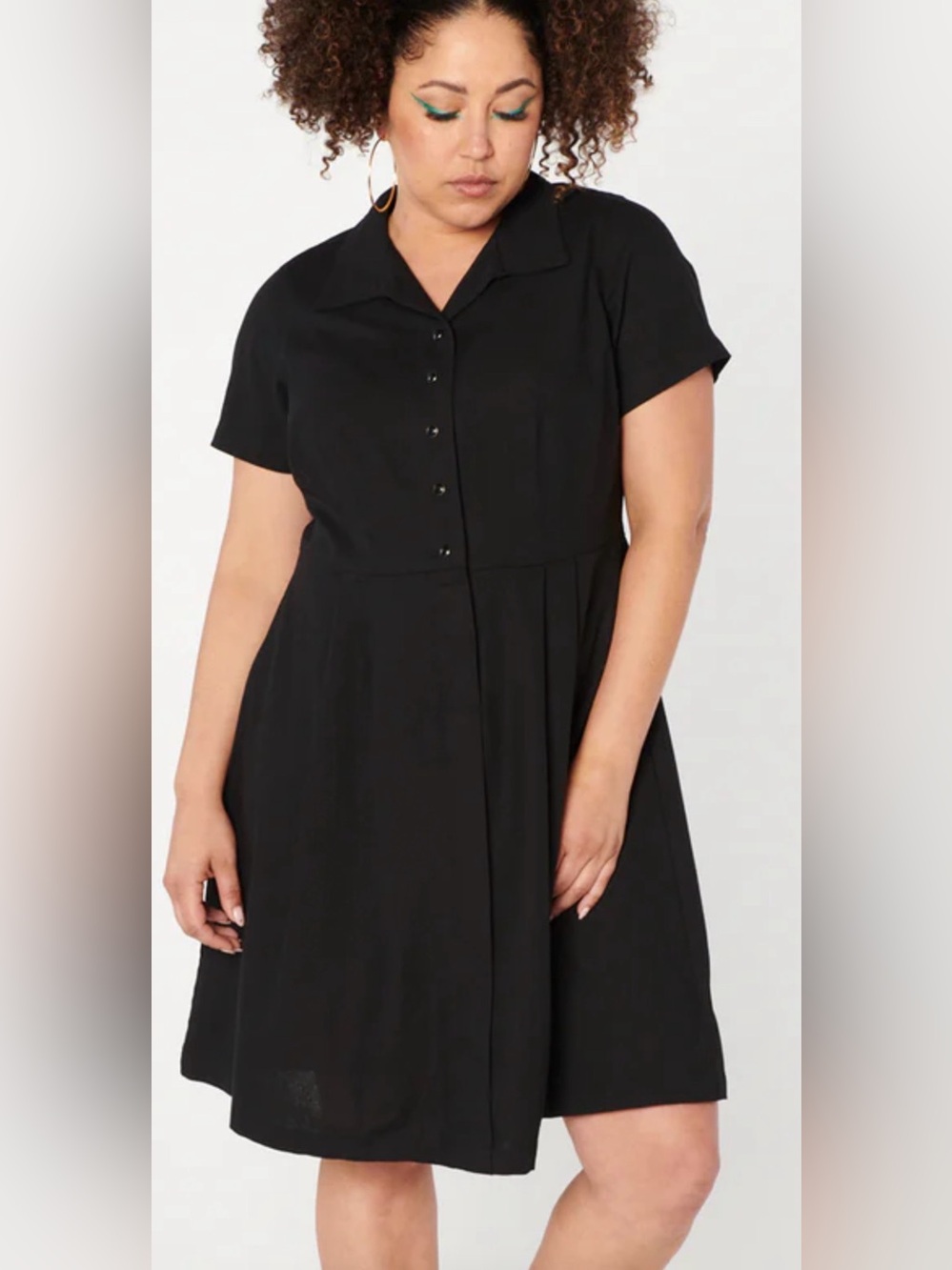 Tuesday of California “Diner Dress” Linen-Cotton Collared Top in Inky Black 2X